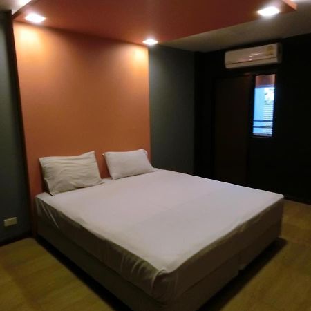 Newyork Suite Hotel Ban Ko  Экстерьер фото