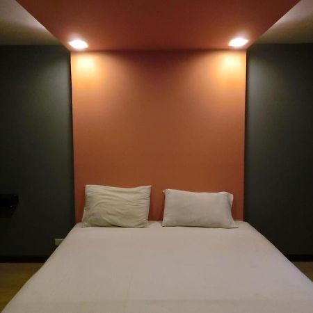 Newyork Suite Hotel Ban Ko  Экстерьер фото