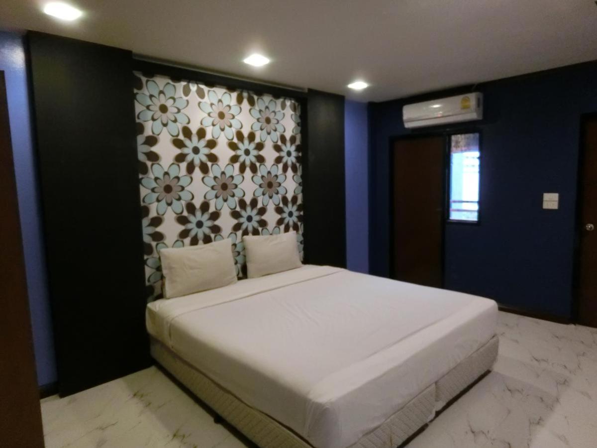 Newyork Suite Hotel Ban Ko  Экстерьер фото