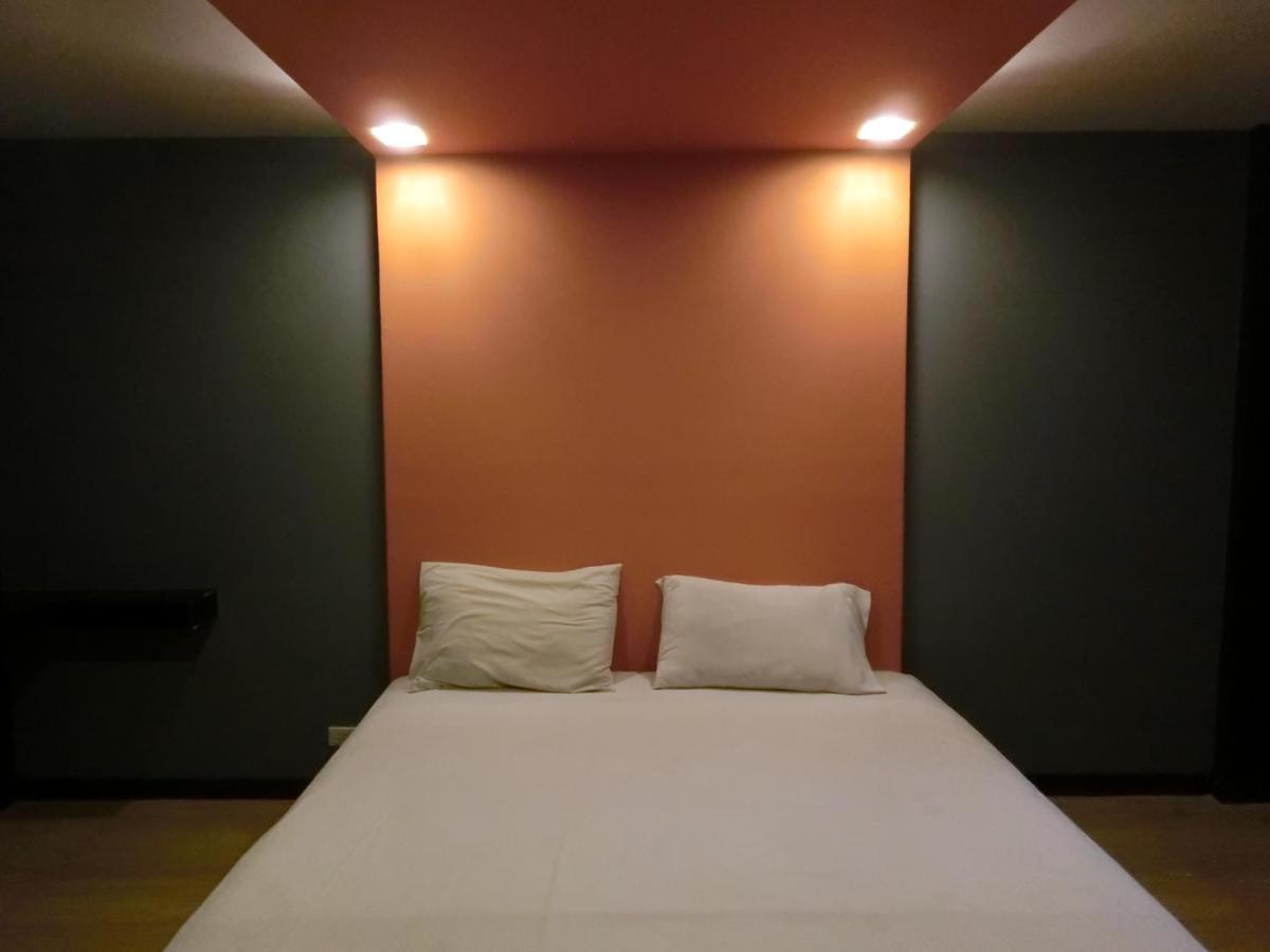 Newyork Suite Hotel Ban Ko  Экстерьер фото