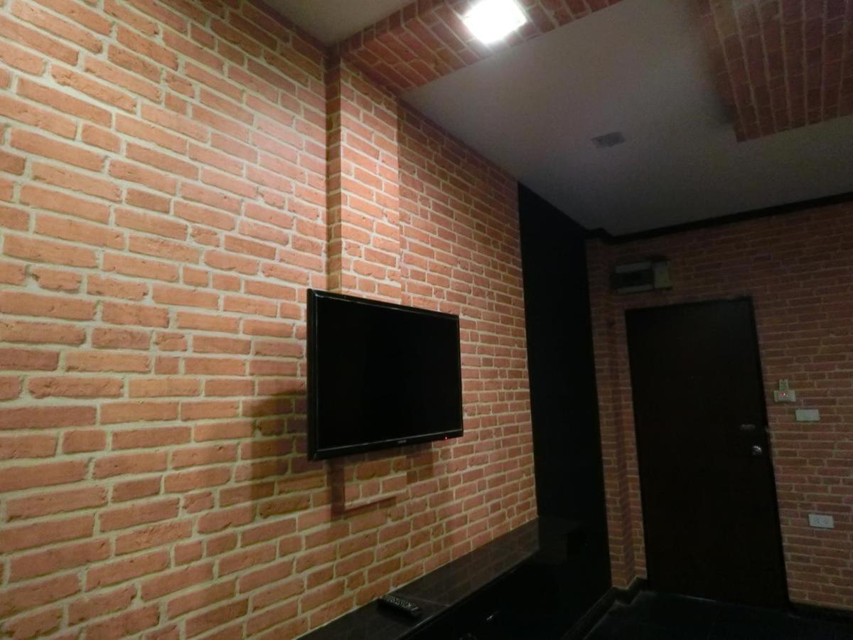 Newyork Suite Hotel Ban Ko  Экстерьер фото